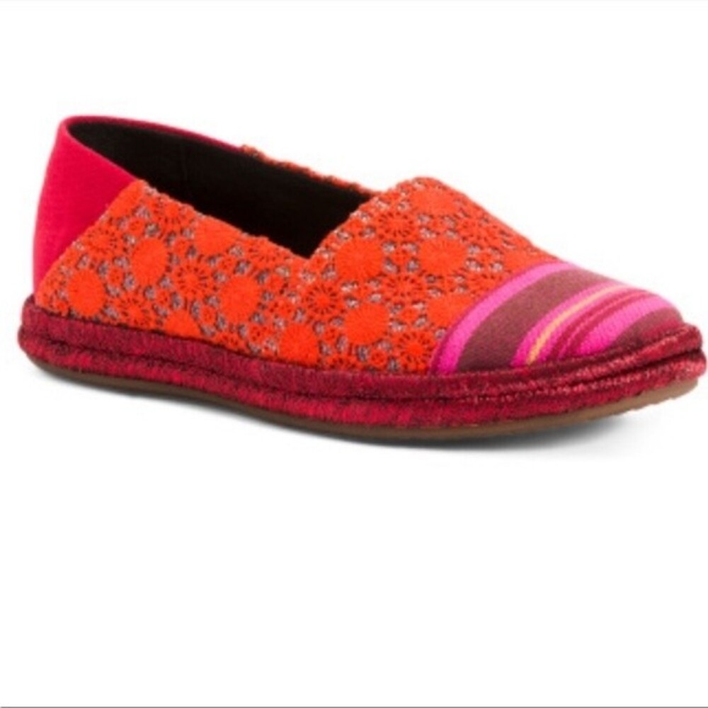 GEOX Respira Stripe and Laser Cut Espadrilles 10